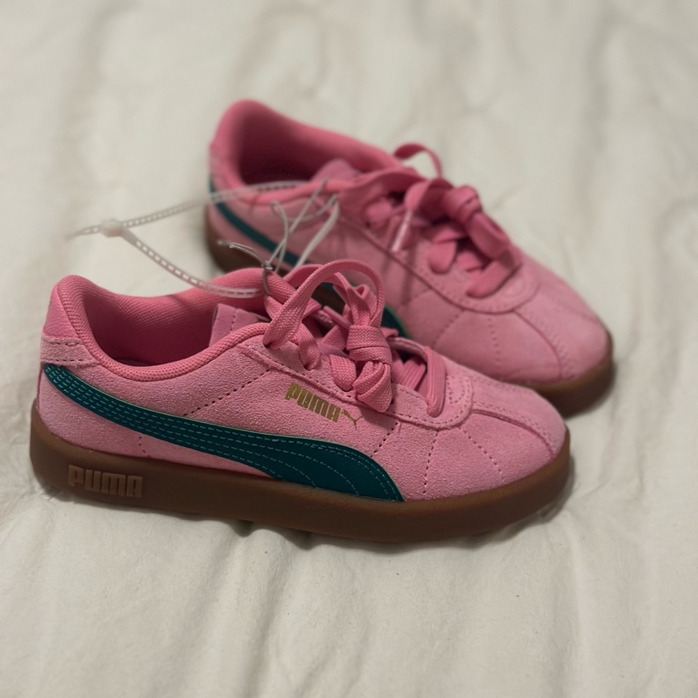 New Puma Youth Pink and Green Sneakers